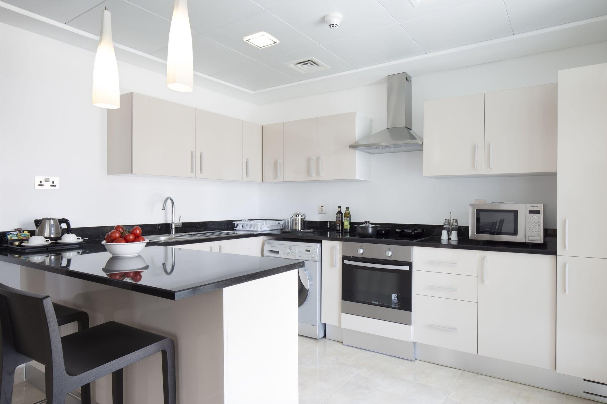 La Verda Suites And Villas Dubai Marina Exterior foto A modern kitchen