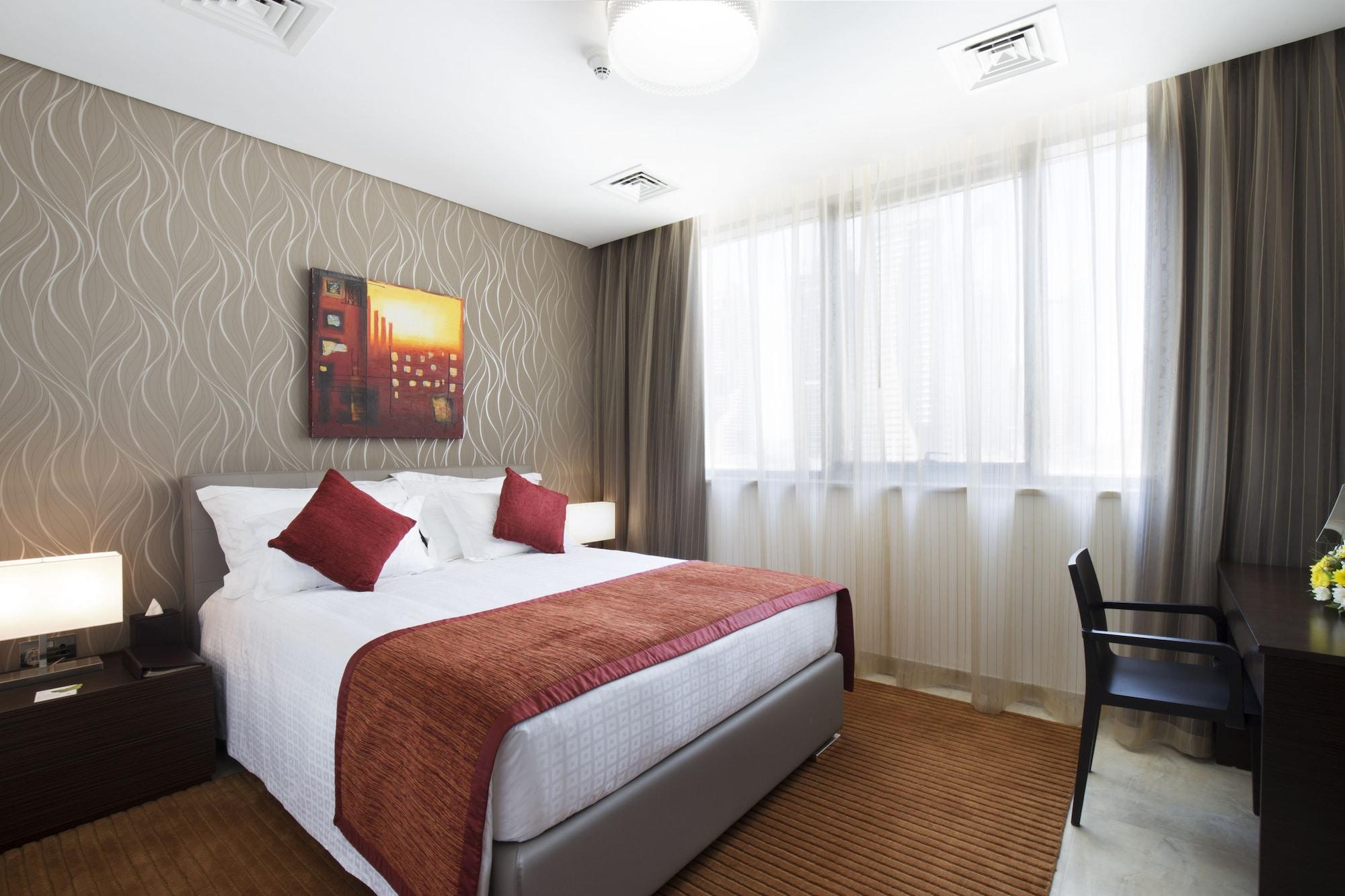 La Verda Suites And Villas Dubai Marina Exterior foto A bedroom at the hotel
