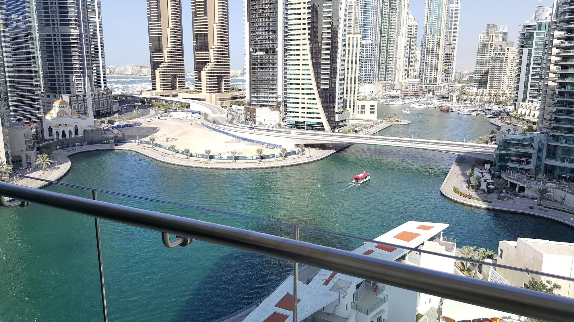 La Verda Suites And Villas Dubai Marina Exterior foto The Dubai Marina