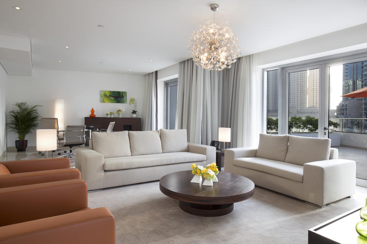 La Verda Suites And Villas Dubai Marina Exterior foto A living room